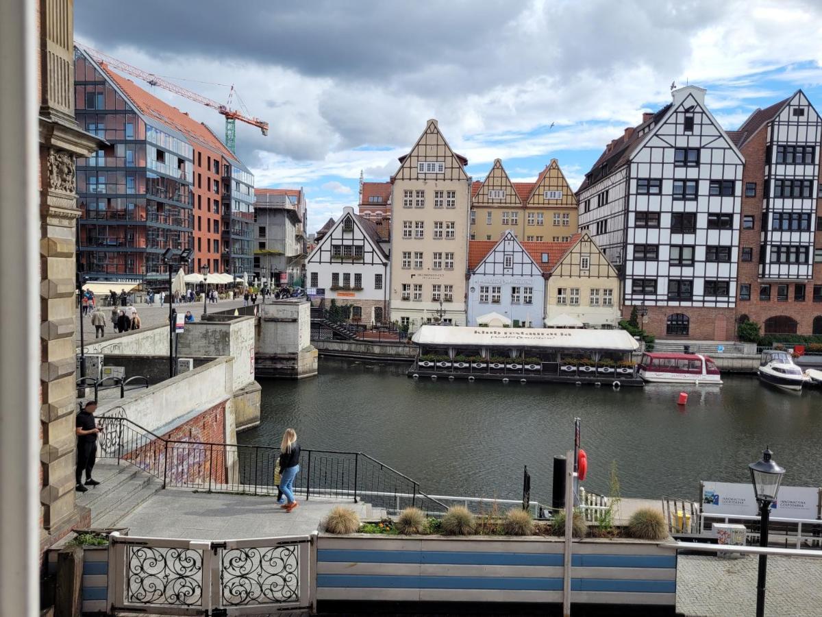 Apartament Stare Miasto Gdansk Z Widokiem Na Motlawe Экстерьер фото